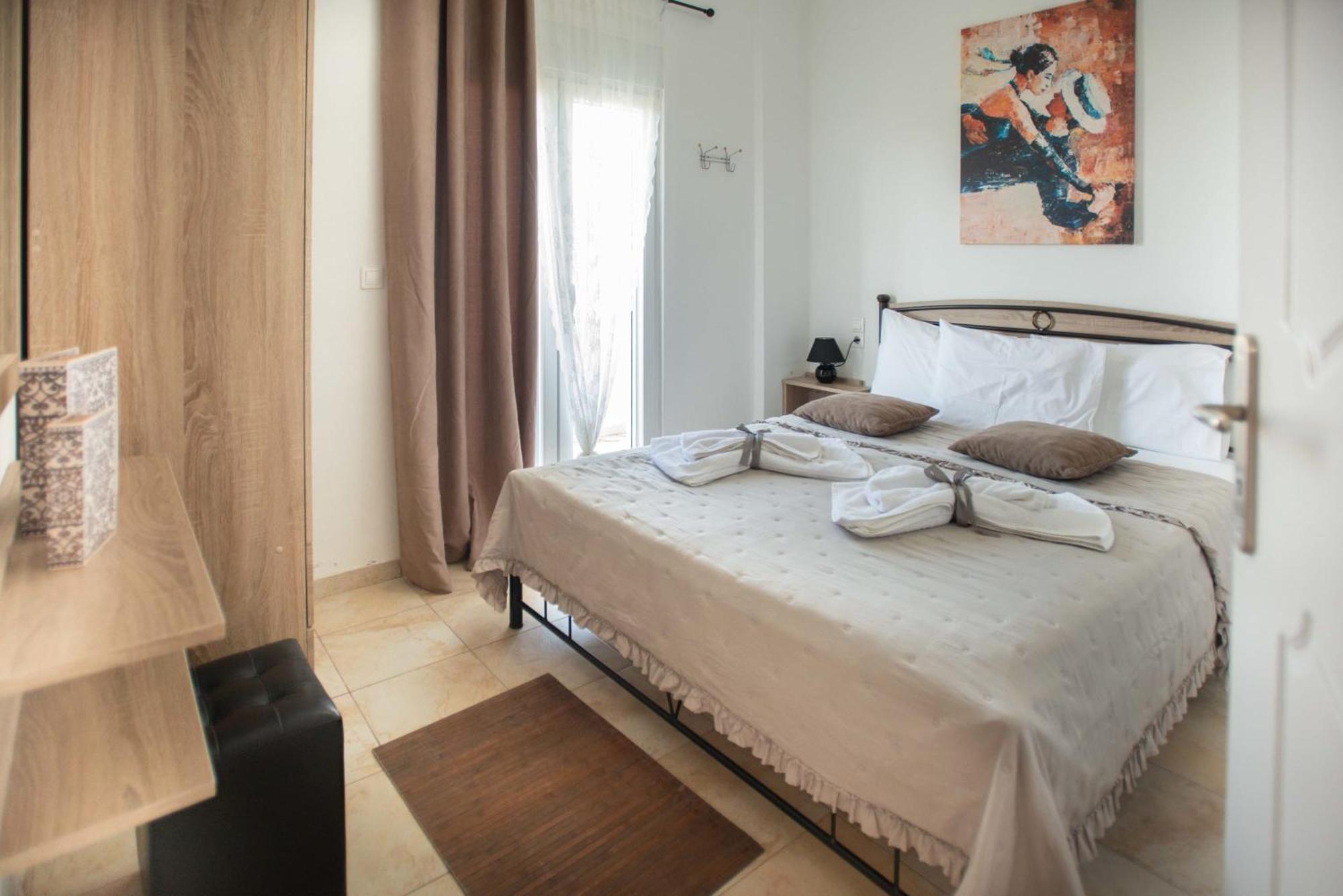 Afrathias Beachhouse - Cretan Hideaway Kalamaki  Exterior photo